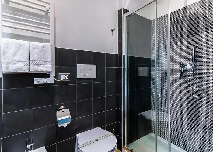 招待所 Otto & Photogallery 4*